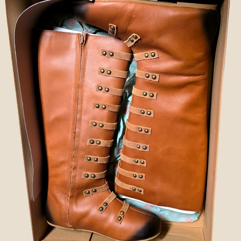 Joyfolie Sloan in Sable Kids Leather Tall Gladiator Studded Boots Youth 5 NEW